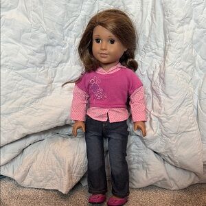 American Girl 18” Doll EUC with cute outfit